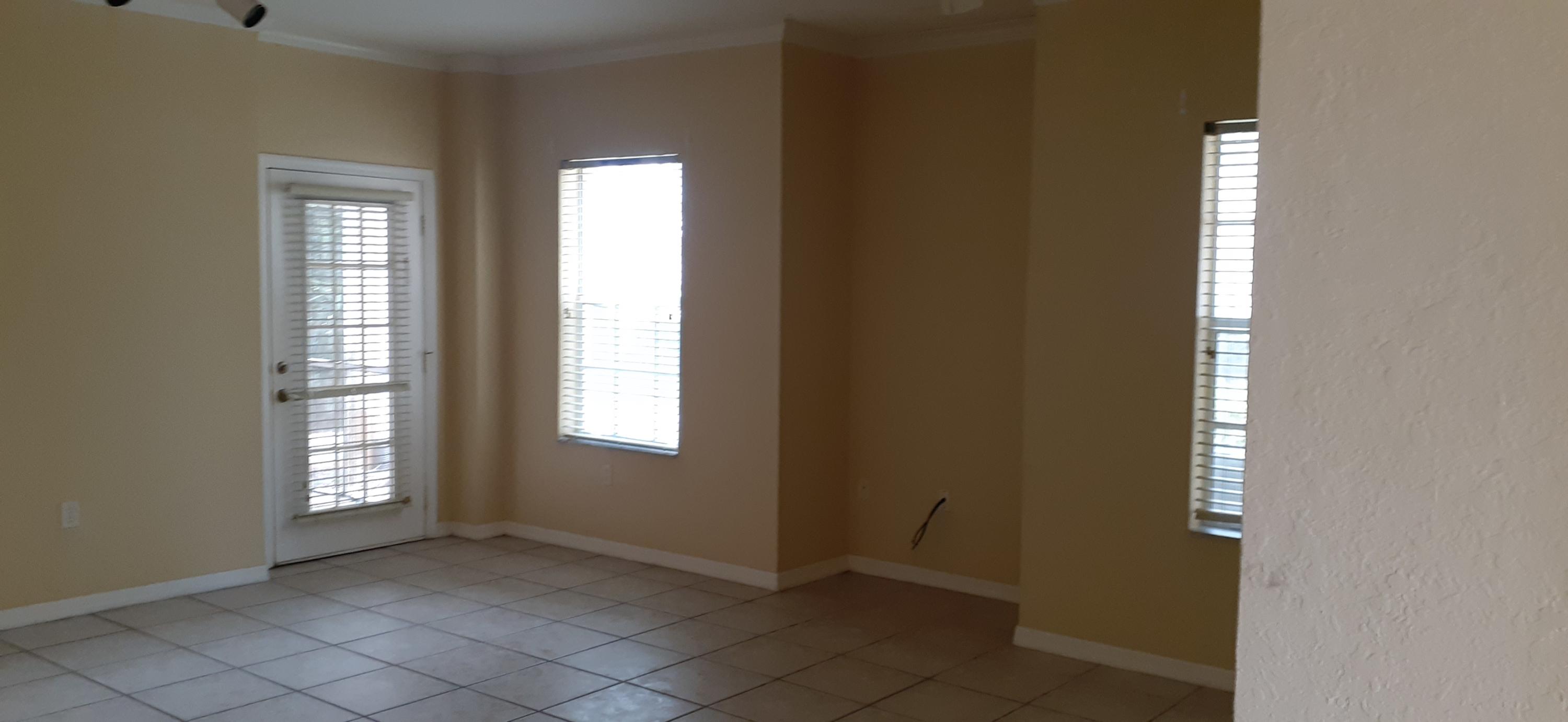 2416 57th Circle Vero Beach, FL 32966 - Photo 7 of 22 20210426_145240