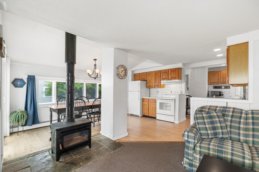 63 North Ridge Road Ipswich, MA 01938 - Photo 13 of 32