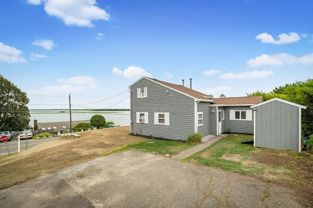 $1,050,000 | 63 North Ridge Road, Ipswich, MA 01938