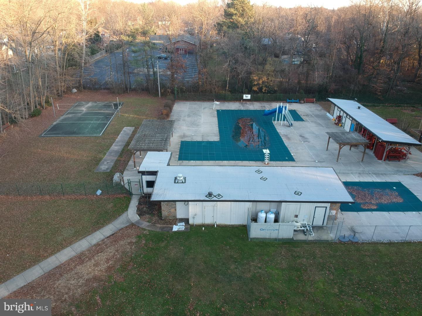 1004 Piper Road Wilmington, DE 19803 - Photo 25 of 25 Community Pool