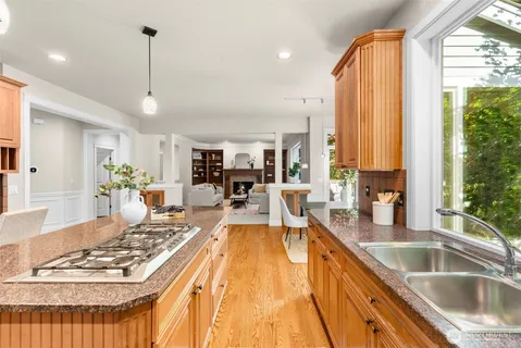 $1,695,000 | 9545 Idel Weiss Lane, Bainbridge Island, WA 98110