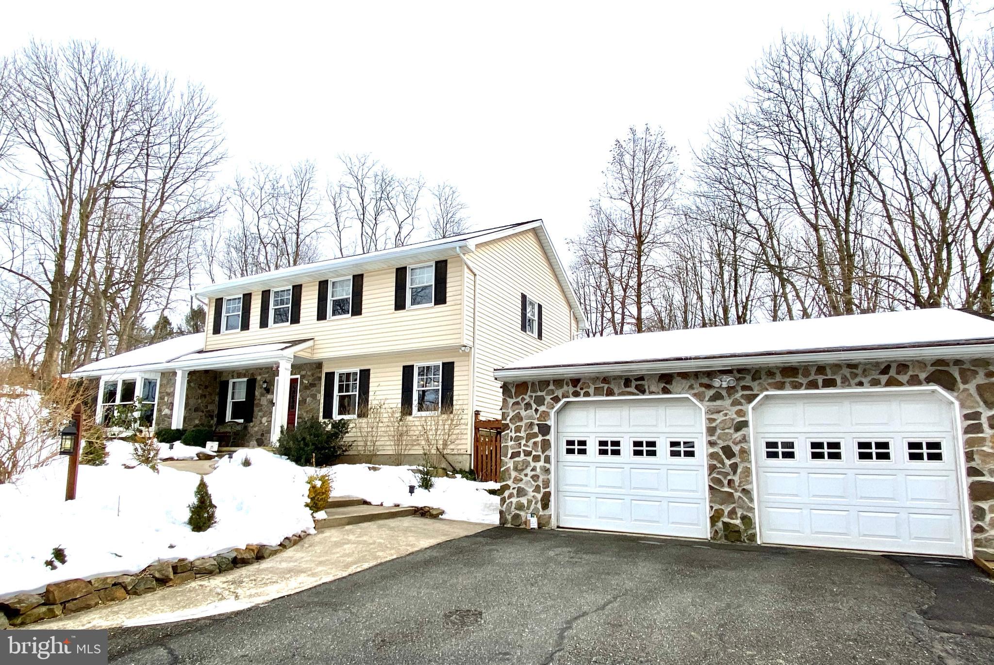 2076 Needhammer Road Pottstown, PA 19464 - Photo 2 of 66 Gallery Image 2