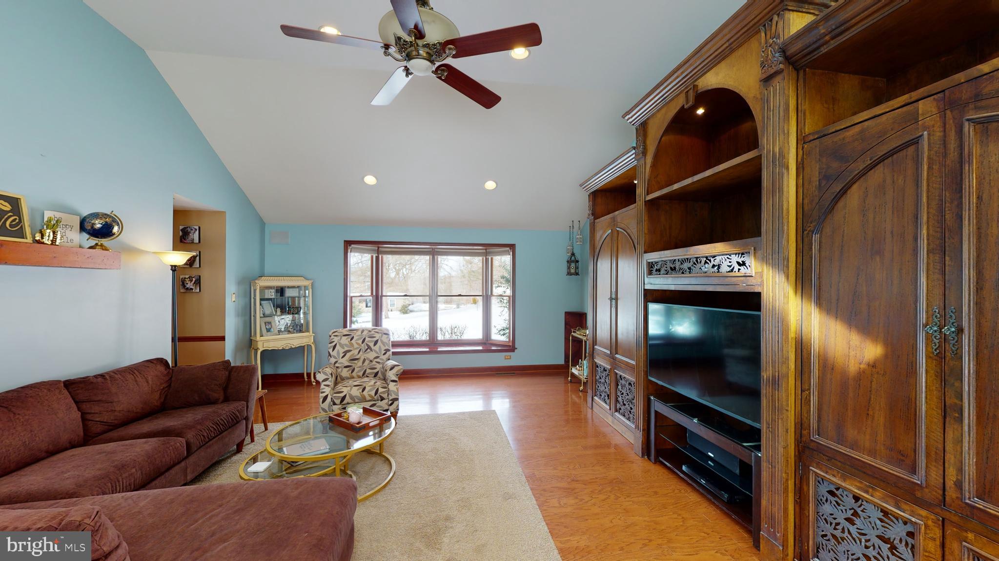 2076 Needhammer Road Pottstown, PA 19464 - Photo 6 of 66 Gallery Image 6
