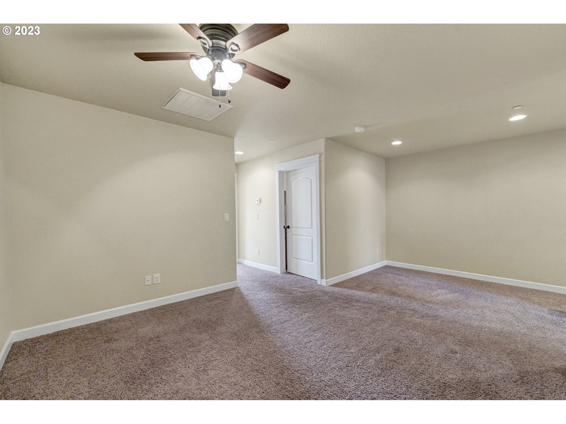 235 North 33rd Court Ridgefield, WA 98642 - Photo 20 of 30 a view of an empty room