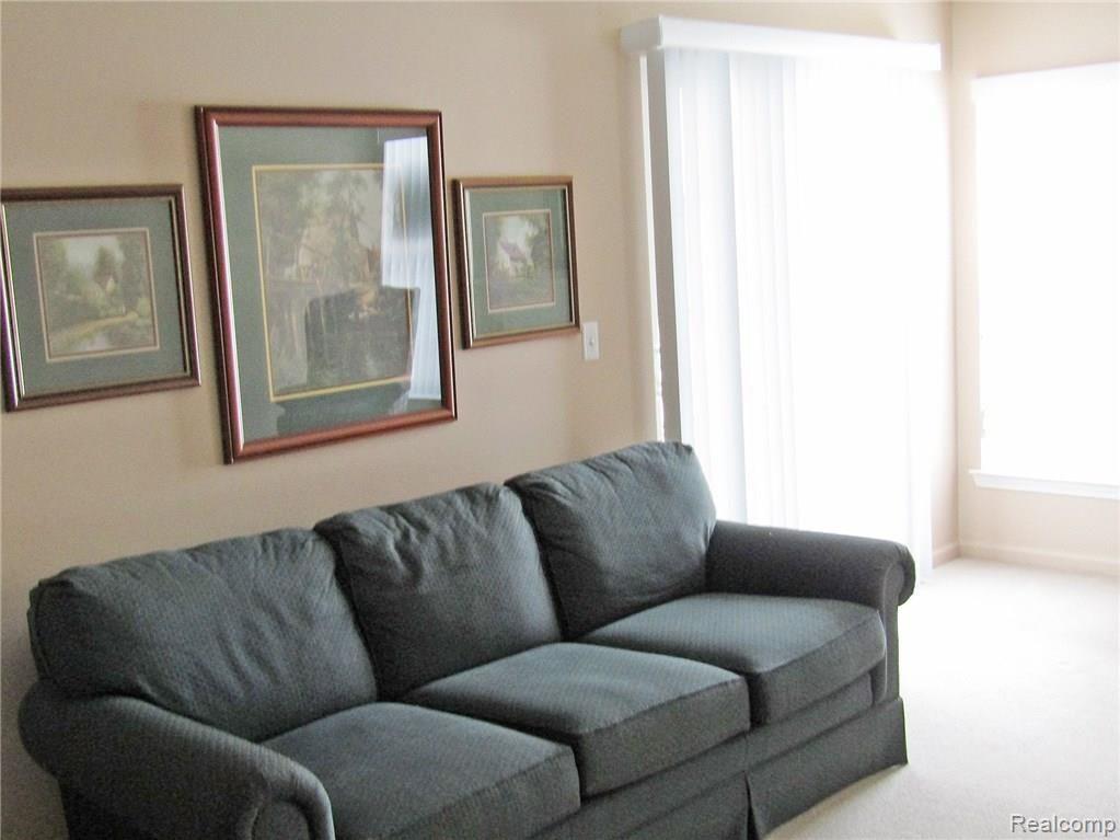 3401 Tremonte Circle Rochester, MI 48306 - Photo 7 of 20 Tremonte4.jpg