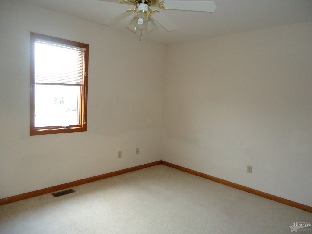 1931 Oakville Road Fort Wayne, IN 46818 - Photo 20 of 30