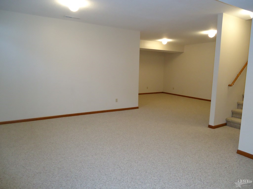 1931 Oakville Road Fort Wayne, IN 46818 - Photo 23 of 30