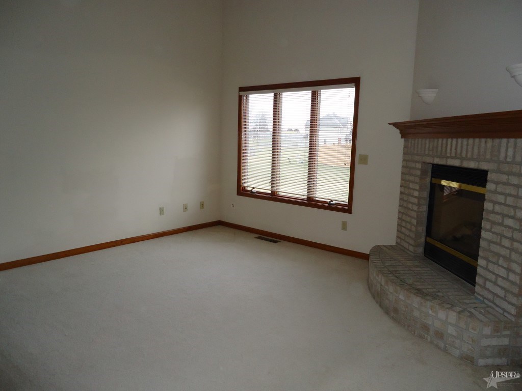 1931 Oakville Road Fort Wayne, IN 46818 - Photo 8 of 30