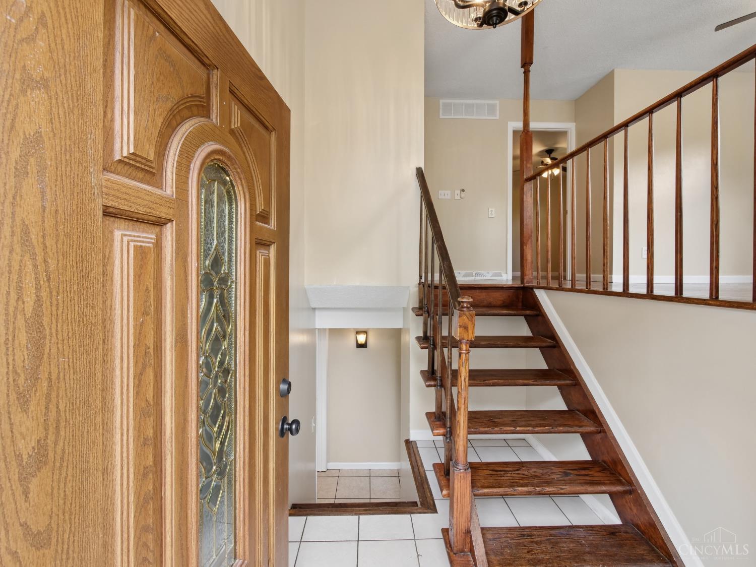 11623 Kenn Road Cincinnati, OH 45240 - Photo 5 of 33