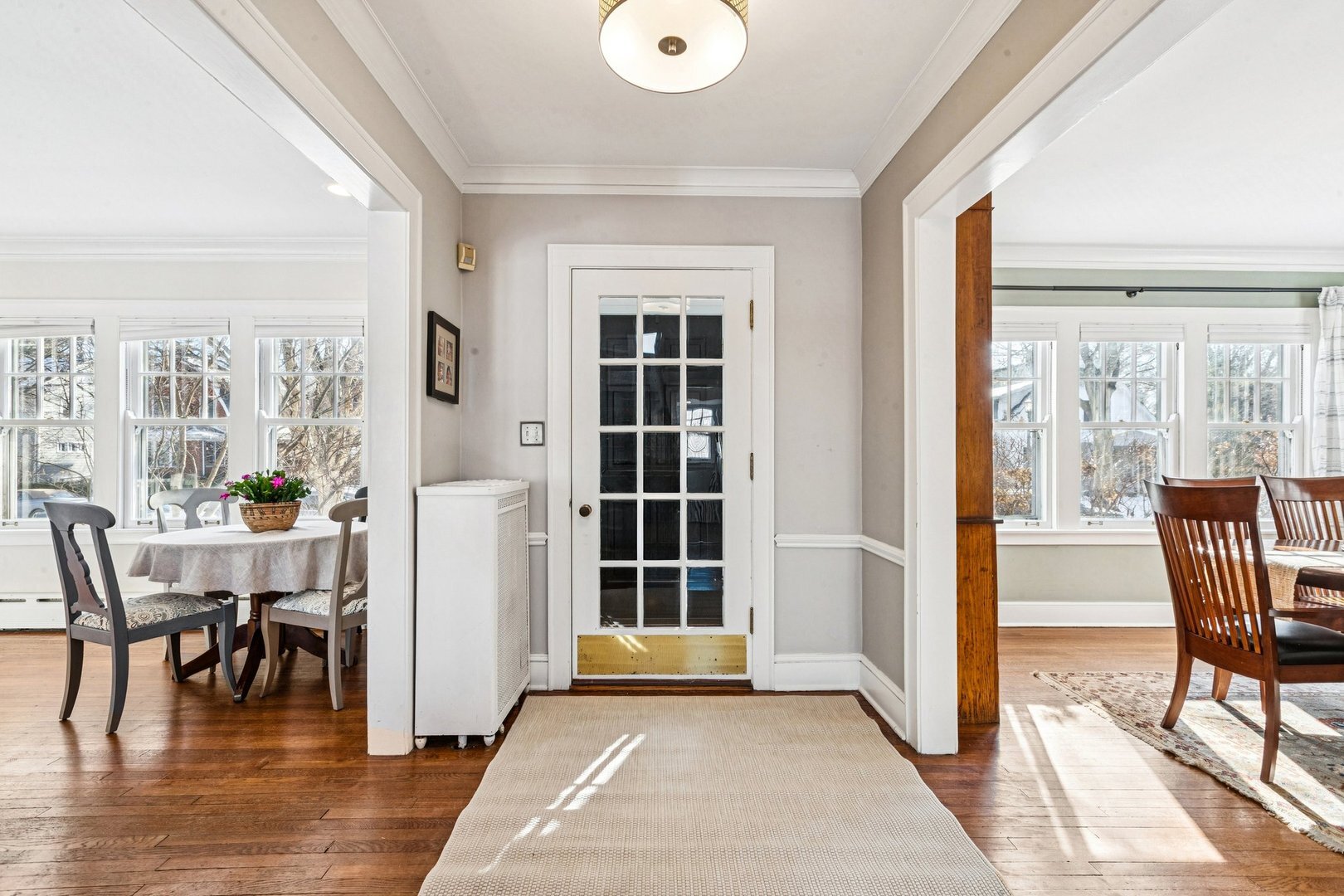 1115 Colfax Street Evanston, IL 60201 - Photo 5 of 63