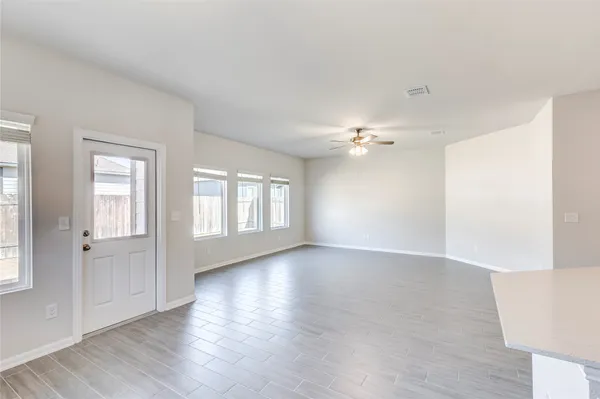 $1,995 | 141 Yellowstone Drive, Kyle, TX 78640