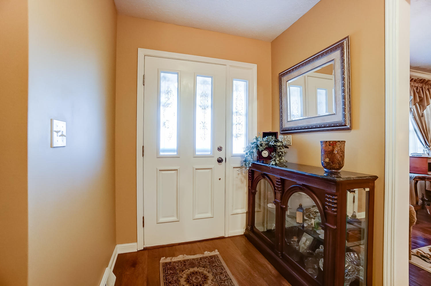 1045 Kingsgate Road Springfield, OH 45503 - Photo 5 of 39