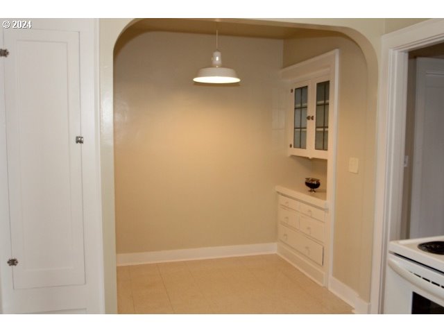 2223 Northeast 9th Avenue Portland, OR 97212 - Photo 13 of 33