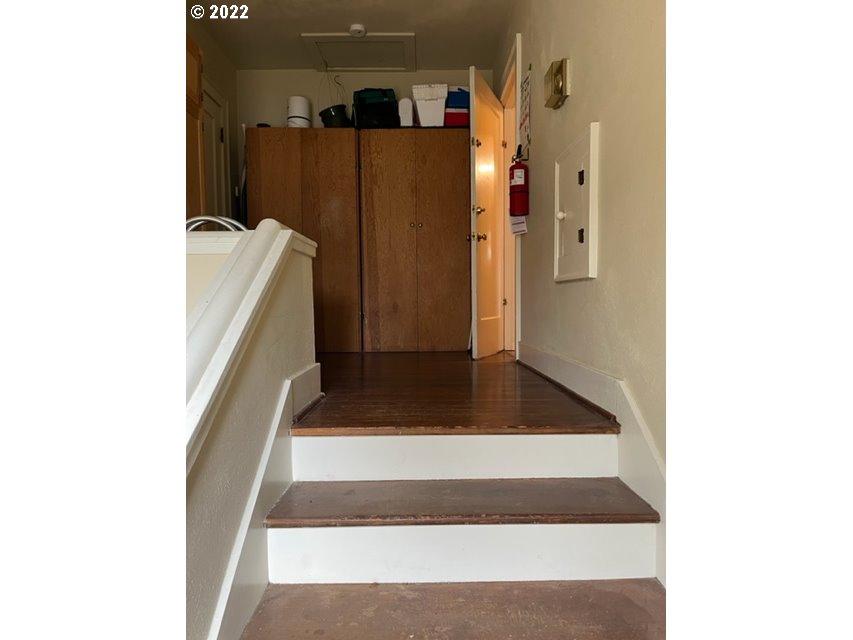 2223 Northeast 9th Avenue Portland, OR 97212 - Photo 28 of 33