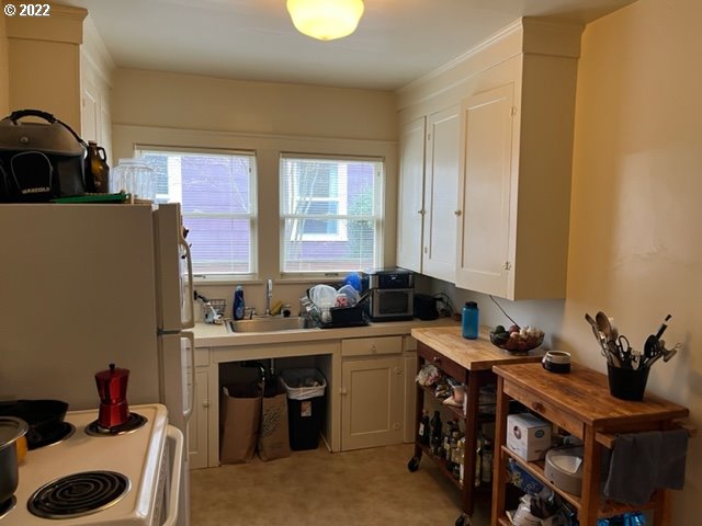 2223 Northeast 9th Avenue Portland, OR 97212 - Photo 29 of 33