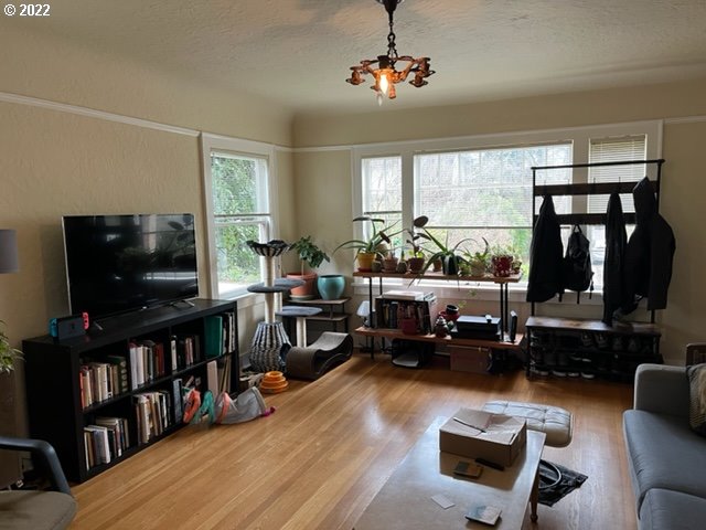 2223 Northeast 9th Avenue Portland, OR 97212 - Photo 6 of 33