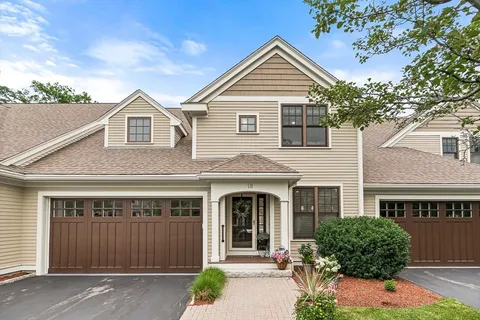 $1,750,000 | 18 Graystone Circle, Unit 18, Winchester, MA 01890