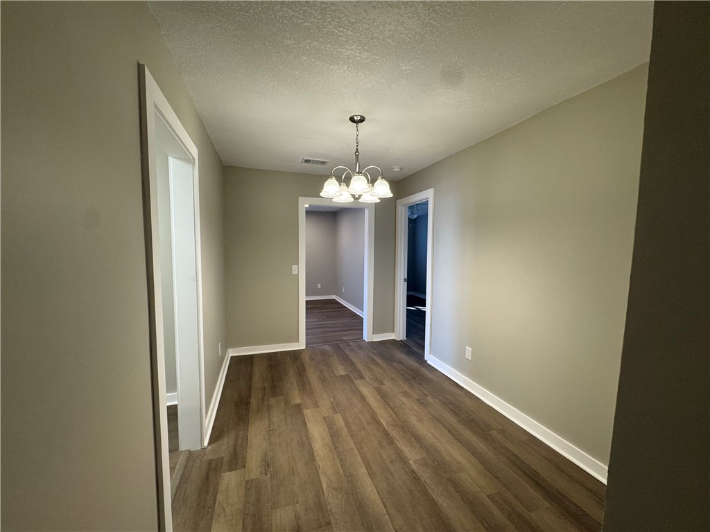 3107 Prim Place Brunswick, GA 31520 - Photo 11 of 24 Dining Room