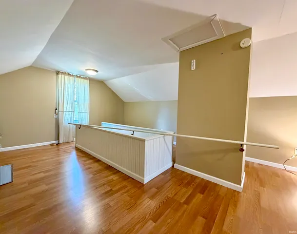 $260,000 | 214 North Chestnut Street, Huntingburg, IN 47542