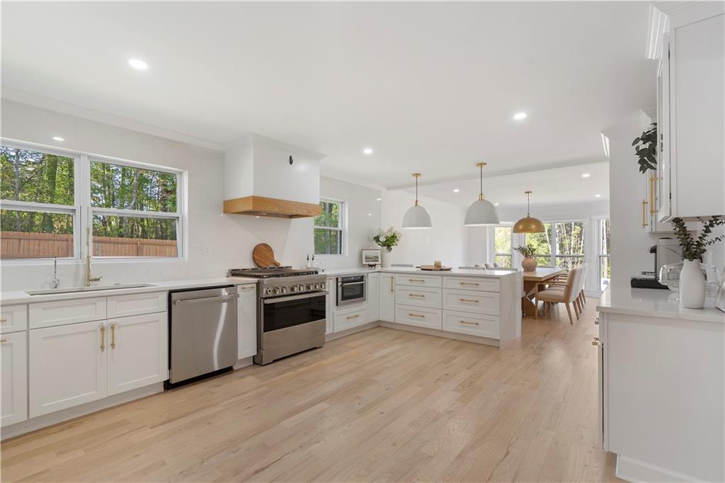 403 Rockbridge Road Southwest Lilburn, GA 30047 - Photo 12 of 72