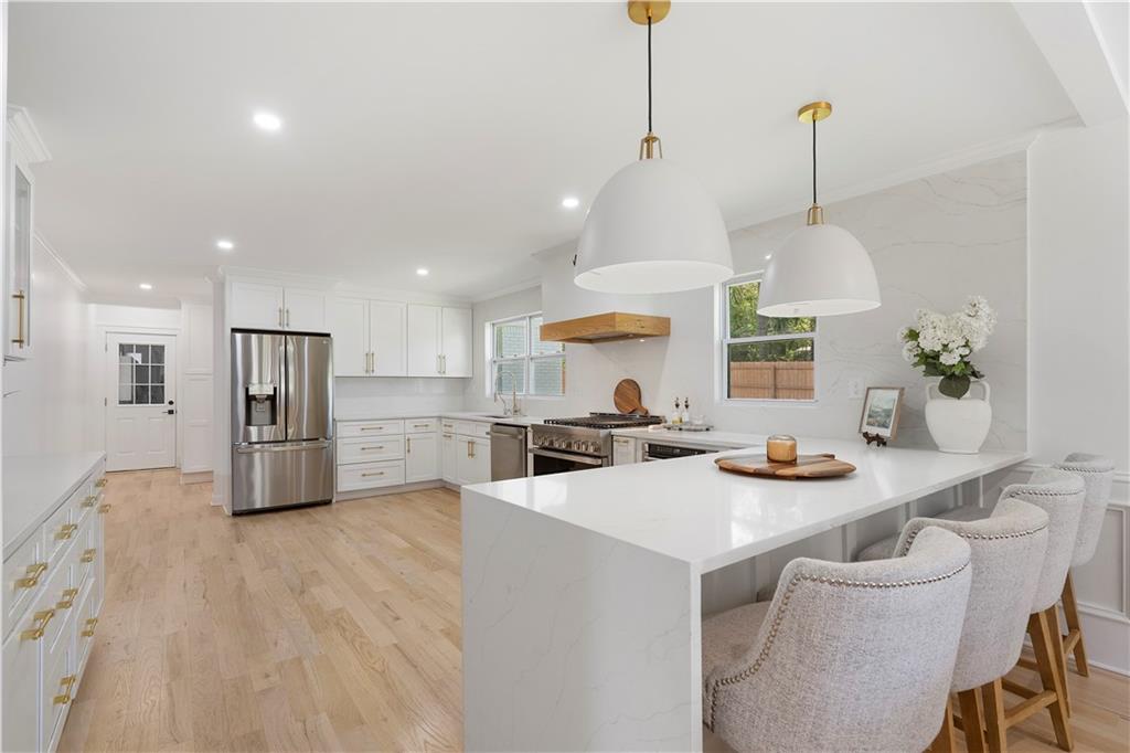 403 Rockbridge Road Southwest Lilburn, GA 30047 - Photo 17 of 72