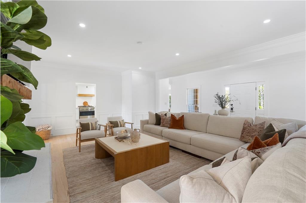 403 Rockbridge Road Southwest Lilburn, GA 30047 - Photo 8 of 72