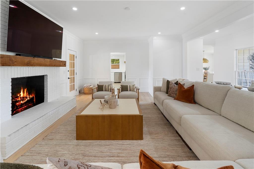 403 Rockbridge Road Southwest Lilburn, GA 30047 - Photo 9 of 72