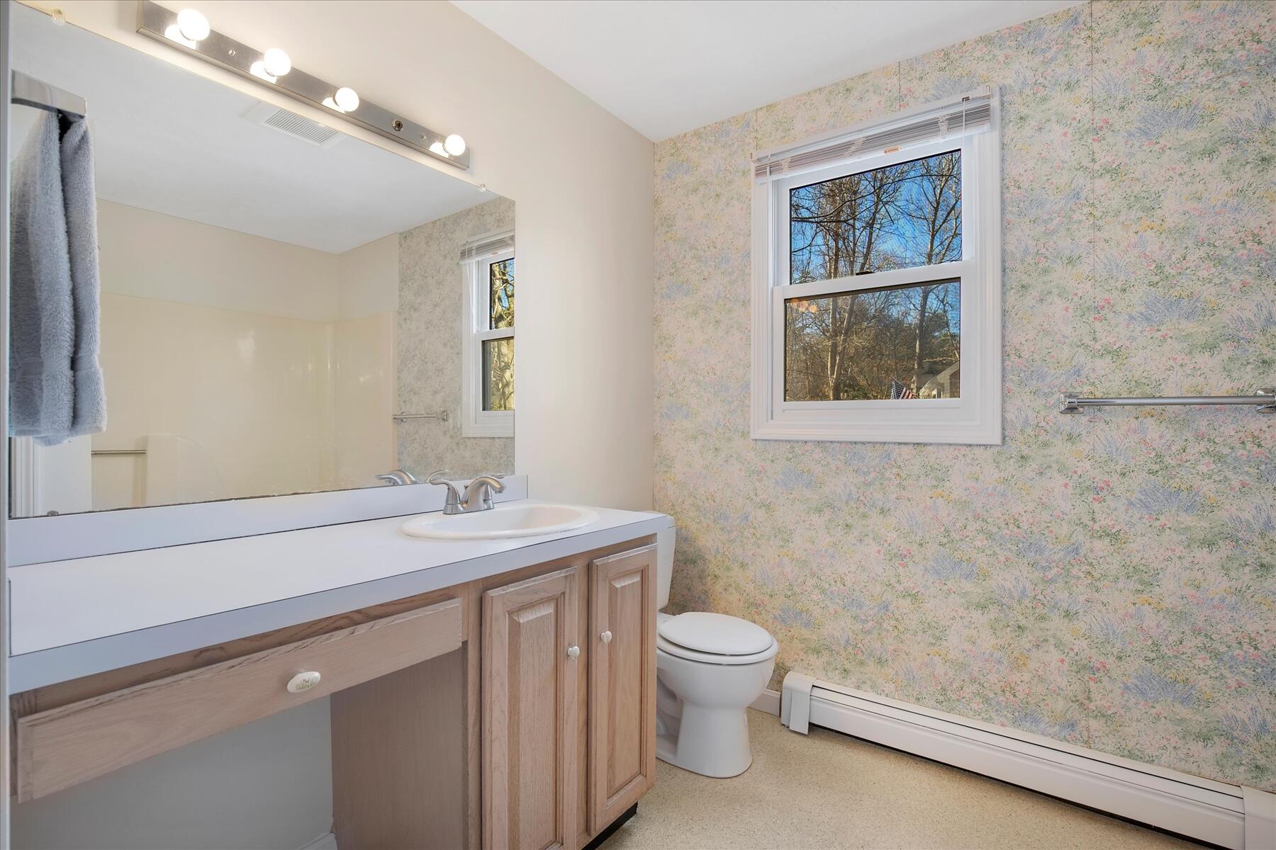 47 May Lane Centerville, MA 02632 - Photo 18 of 31 Full Bath