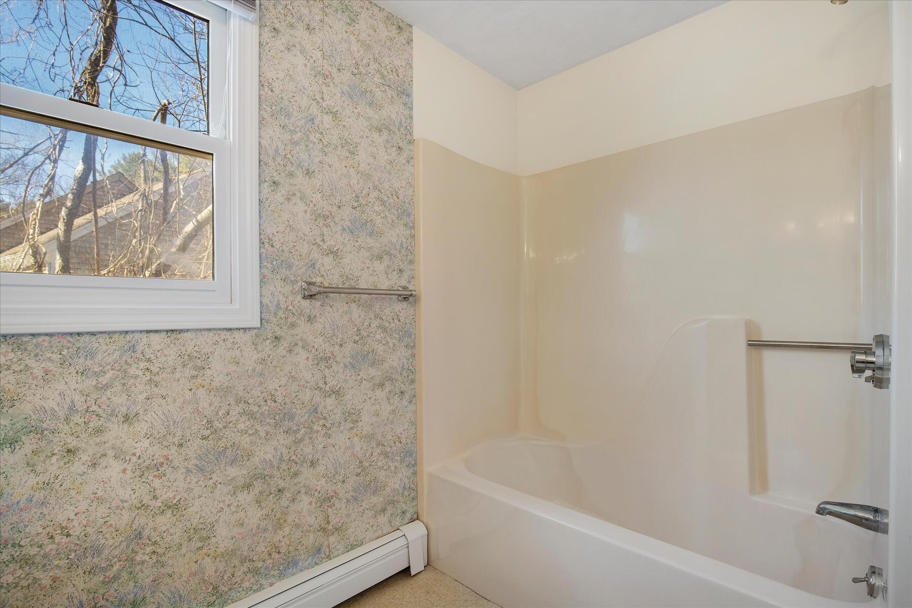 47 May Lane Centerville, MA 02632 - Photo 19 of 31 Full Bath