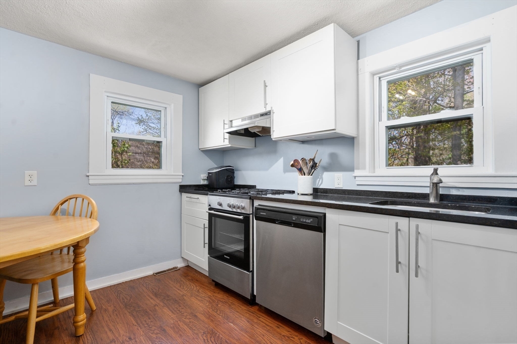 4 Maple Avenue Sudbury, MA 01776 - Photo 10 of 23