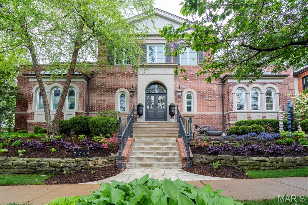 7744 Pershing Avenue Clayton, MO 63105 - Photo 1 of 37
