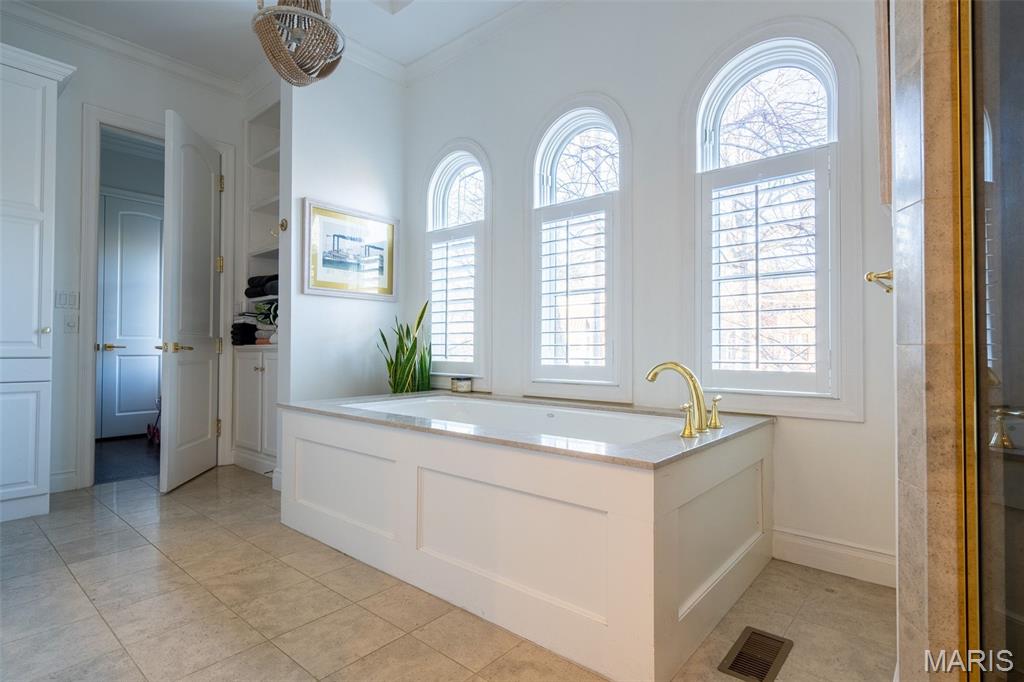 7744 Pershing Avenue Clayton, MO 63105 - Photo 19 of 37