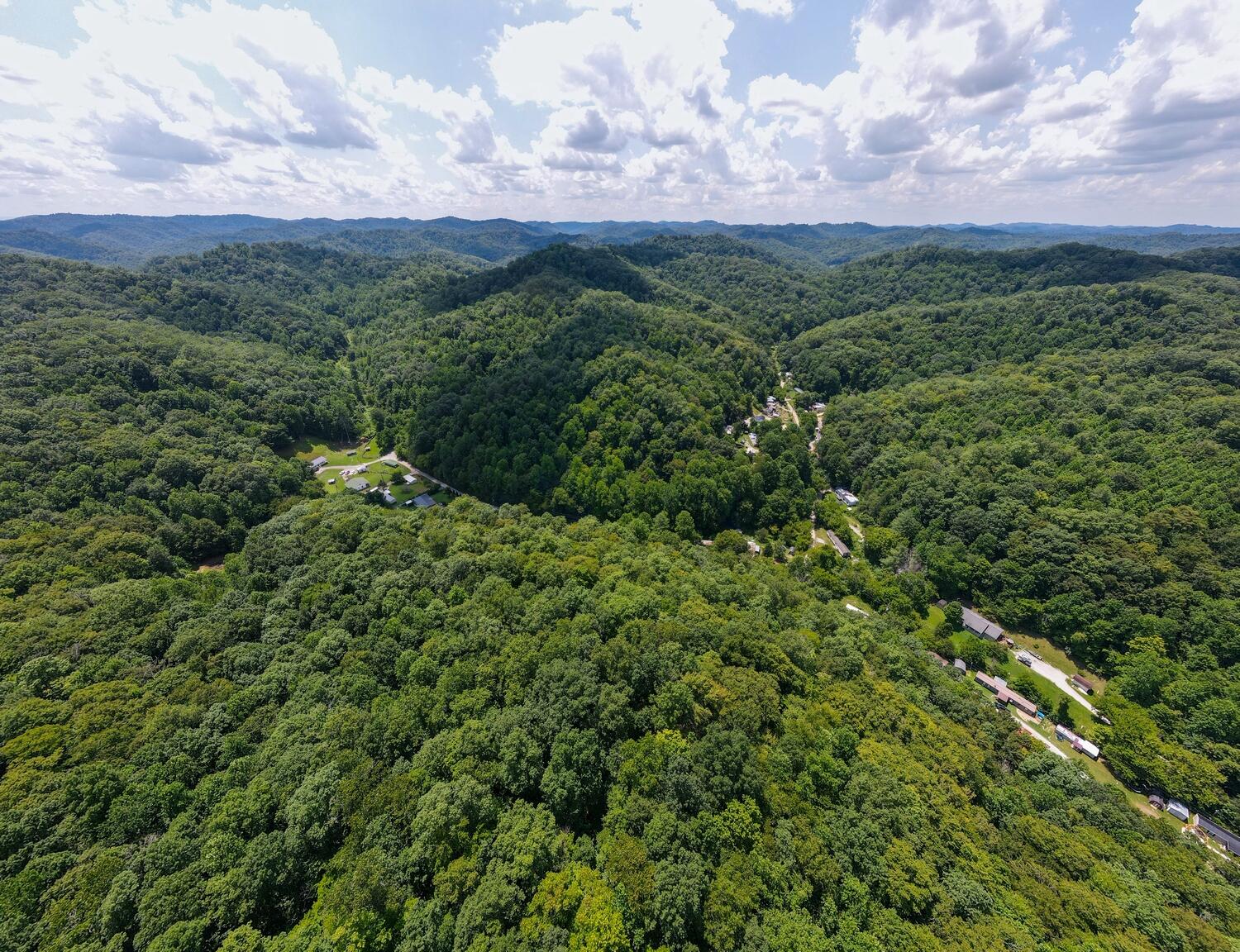 0 Chop Bottom Road, Unit LOT #1/ UPPER TRACT Manchester, KY 40962 - Photo 3 of 7 Chop Bottom upper tract view 2