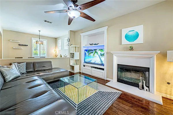 $849,990 | 25387 Playa Serena Drive, Valencia, CA 91381