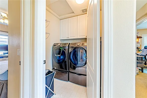 $849,990 | 25387 Playa Serena Drive, Valencia, CA 91381