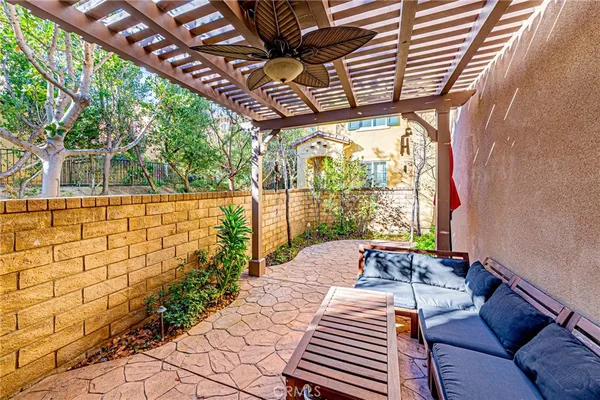 $849,990 | 25387 Playa Serena Drive, Valencia, CA 91381