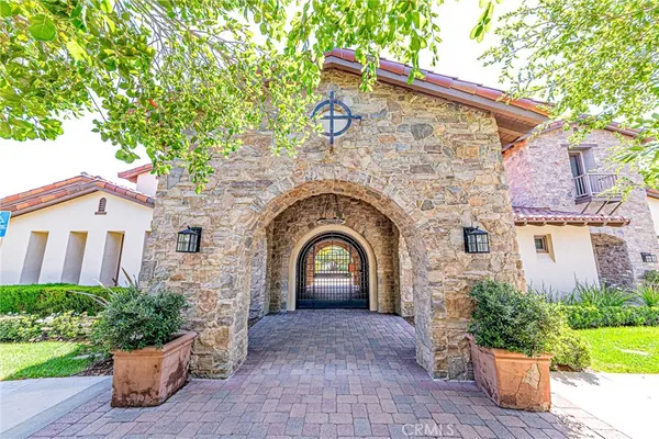 $849,990 | 25387 Playa Serena Drive, Valencia, CA 91381