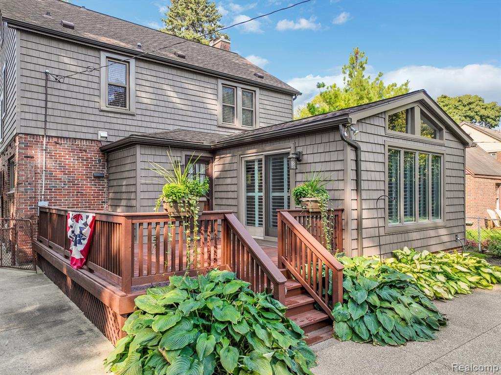 966 Lincoln Road Grosse Pointe, MI 48230 - Photo 24 of 29 Gallery Image 24