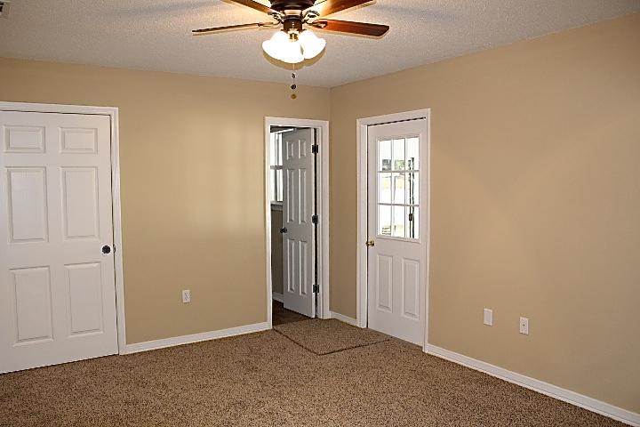 165 John King Road Crestview, FL 32539 - Photo 12 of 23 IMG_3225