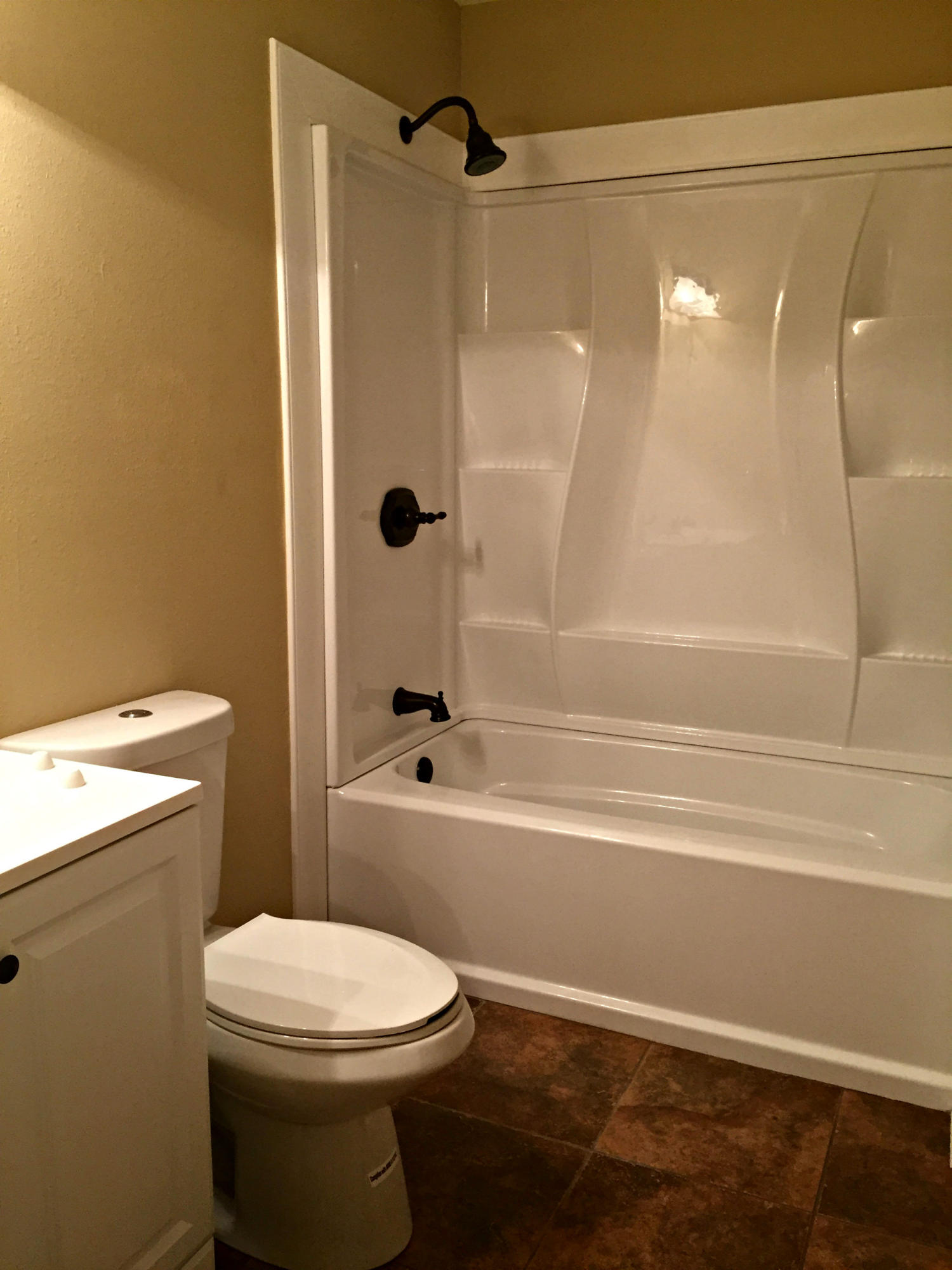 165 John King Road Crestview, FL 32539 - Photo 15 of 23 Master Bath