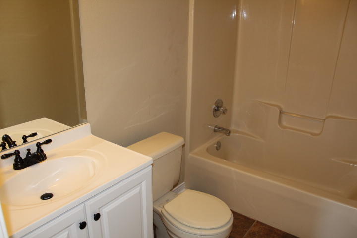 165 John King Road Crestview, FL 32539 - Photo 18 of 23 IMG_3204