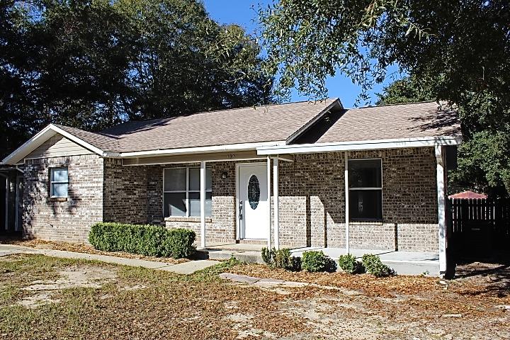 165 John King Road Crestview, FL 32539 - Photo 3 of 23 IMG_3230