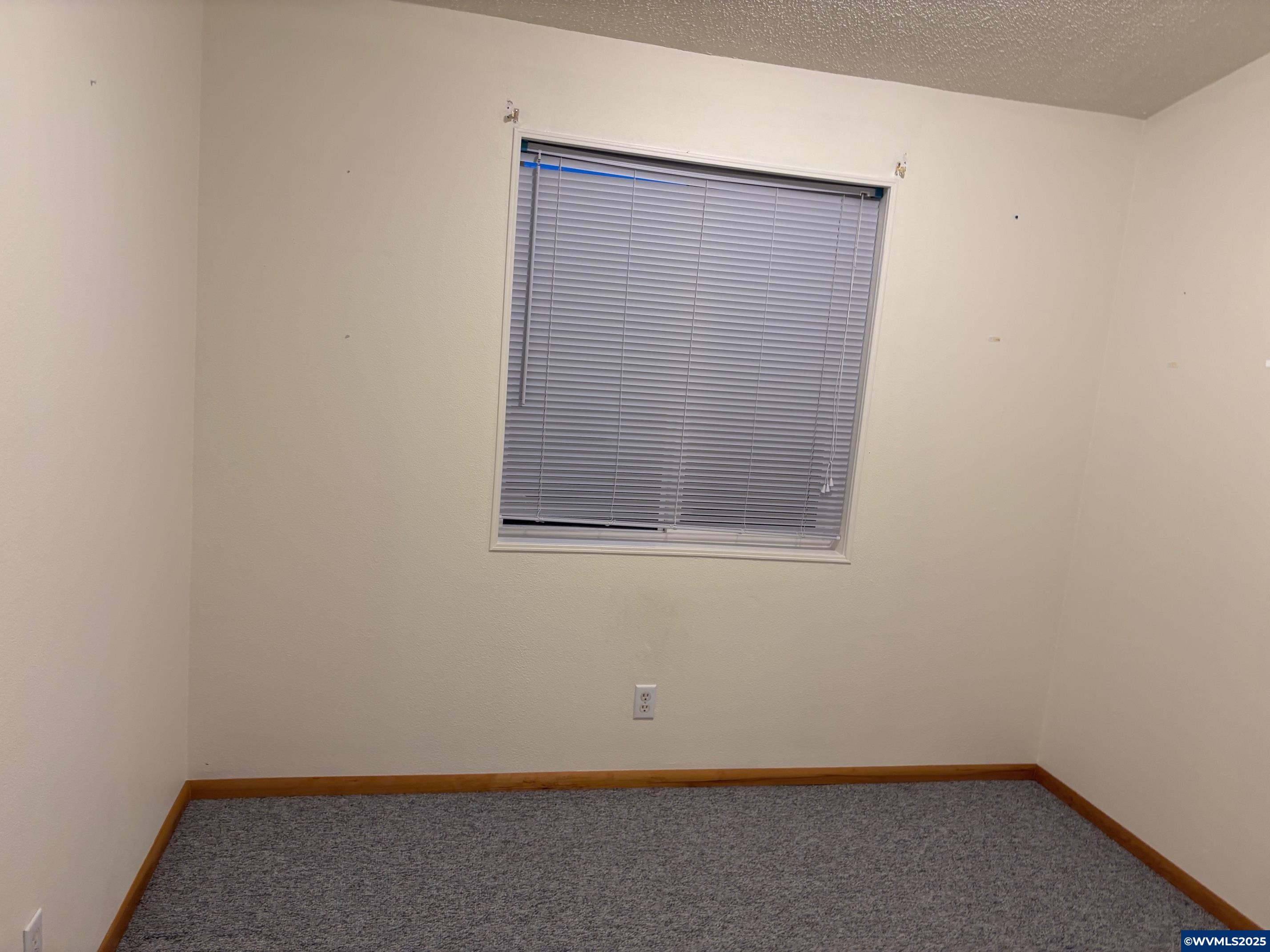 3346 Sunnyview Road Northeast, Unit 22 Salem, OR 97301 - Photo 9 of 11 Gallery Image 9