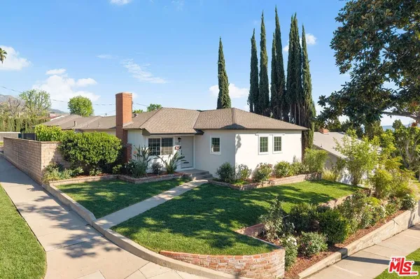 $1,399,999 | 3056 North Buena Vista Street, Burbank, CA 91504