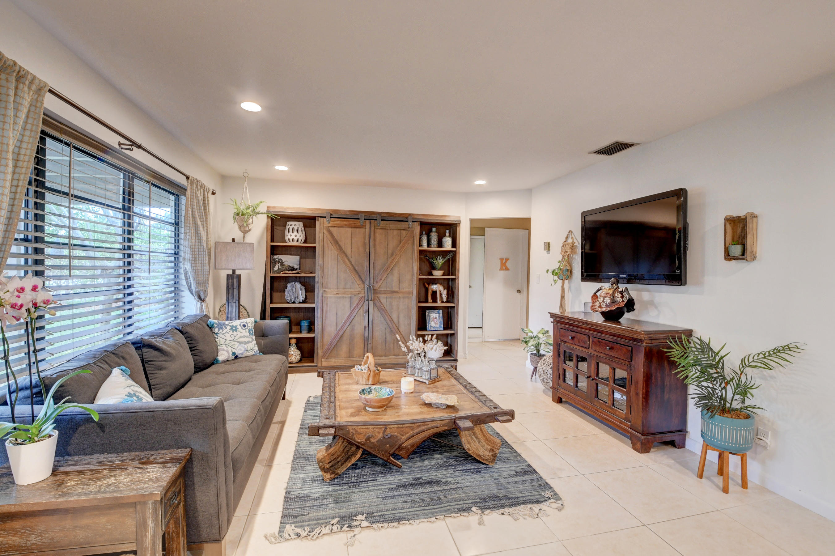 336 Northeast 28th Terrace Boca Raton, FL 33431 - Photo 13 of 37 14_dsc_7902_3_4_5_6
