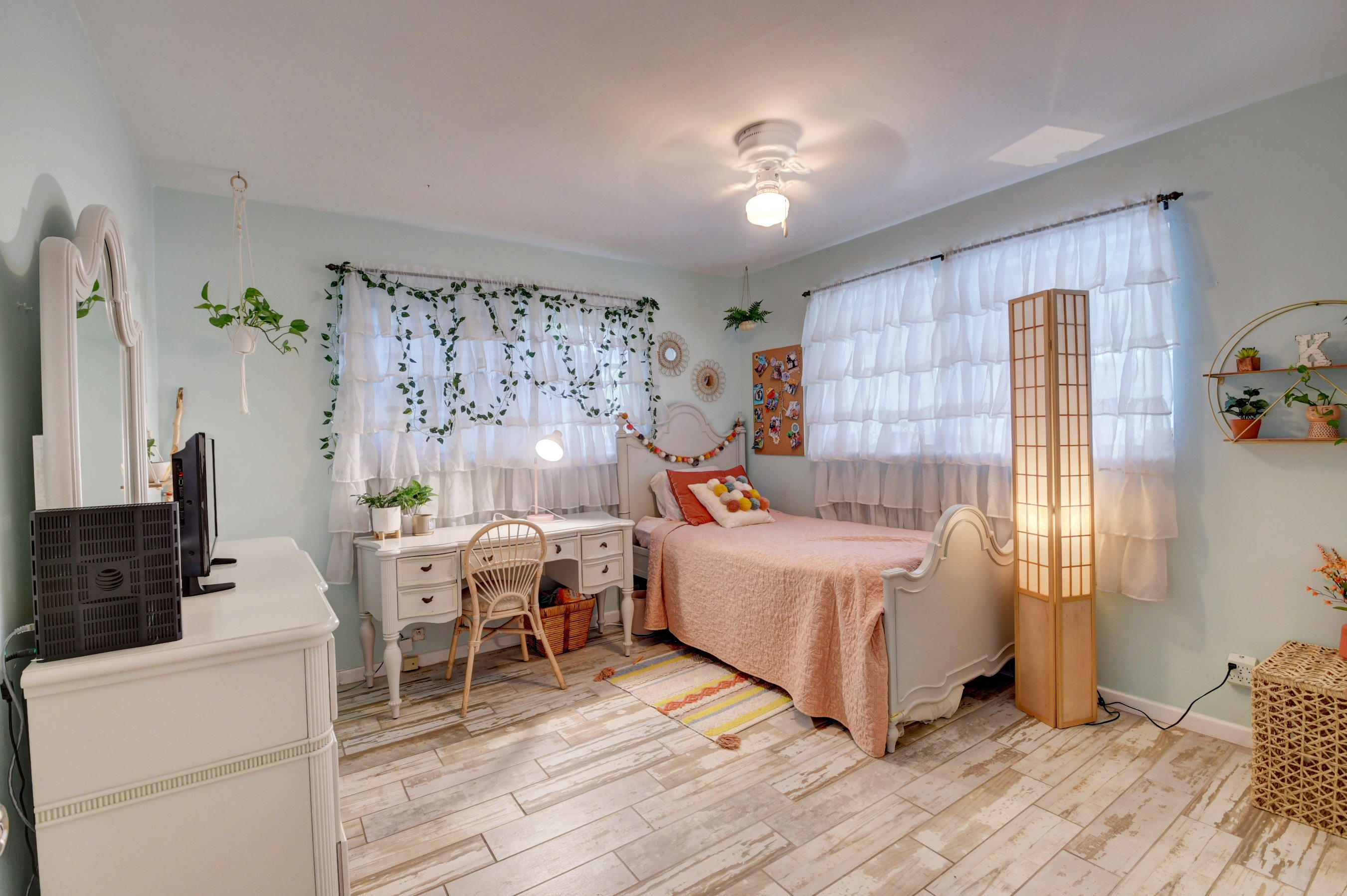 336 Northeast 28th Terrace Boca Raton, FL 33431 - Photo 31 of 37 32_dsc_8002_3_4_5_6
