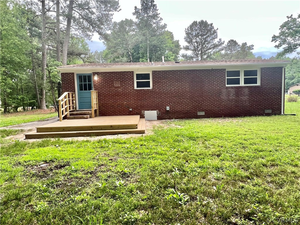 3440 The Loop Road Richmond, VA 23231 - Photo 22 of 22 front view of a house with a yard