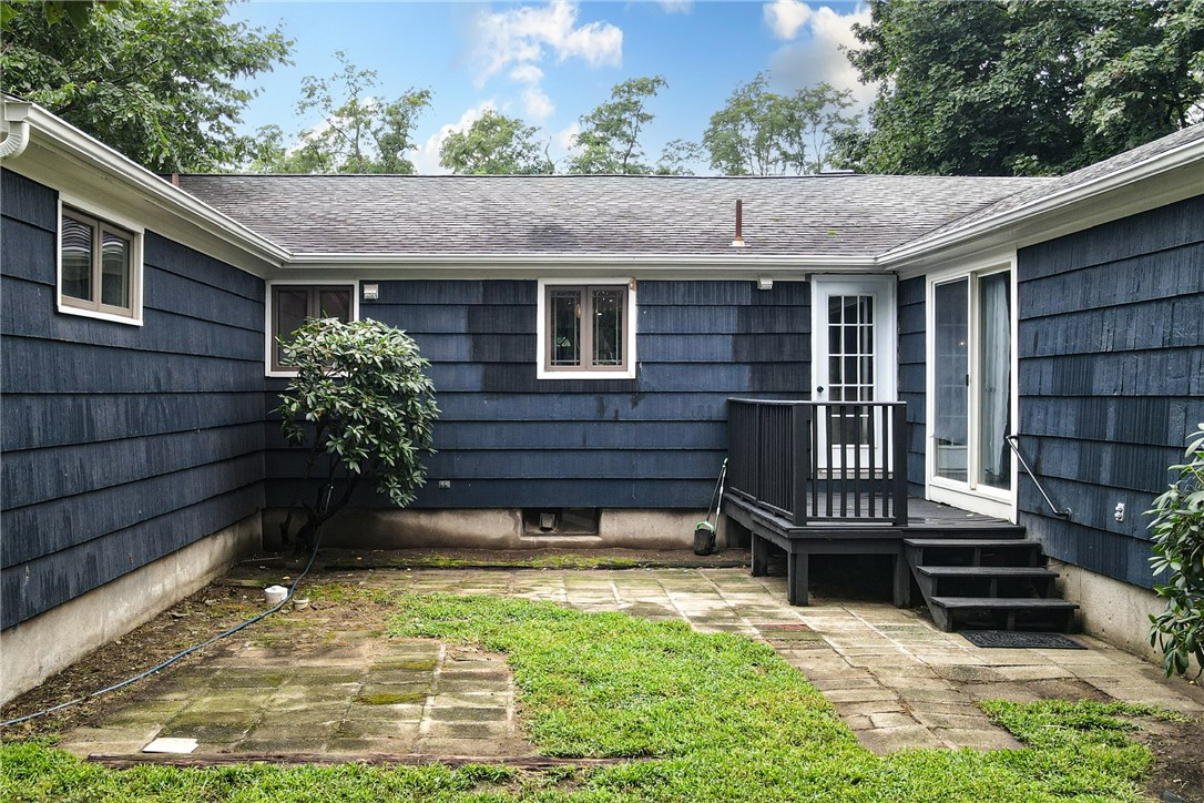 123 Lockhaven Road Warwick, RI 02889 - Photo 4 of 29 Gallery Image 4