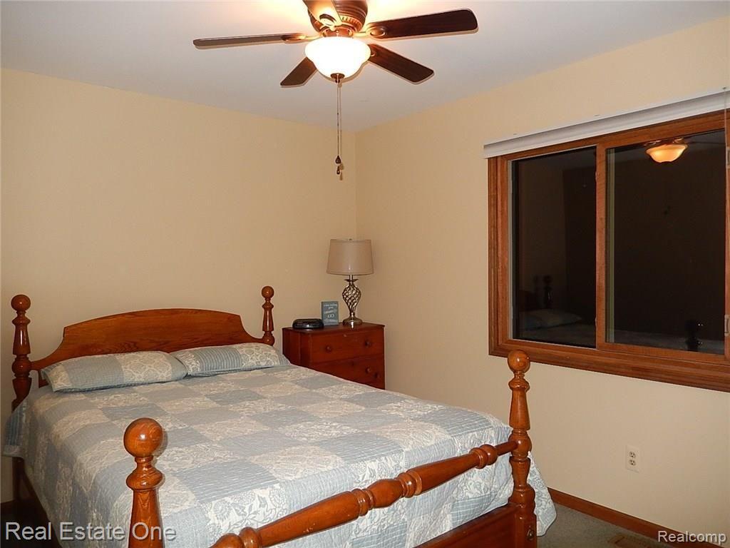 45738 Cider Mill Road Novi, MI 48374 - Photo 18 of 24 DSCN5226.JPG