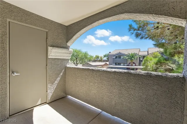 $1,260 | 5055 West Hacienda Avenue, Unit 2189, Las Vegas, NV 89118